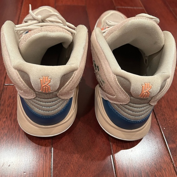 NIKE KYRIE Infinity Mother Nature Father Time EP8 Floral Men Basketball Sz 10.5 - Picture 4 of 8